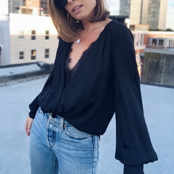 Last 1✨Alma Lace Neckline Long Sleeve Top - Black - Picture 3 of 7